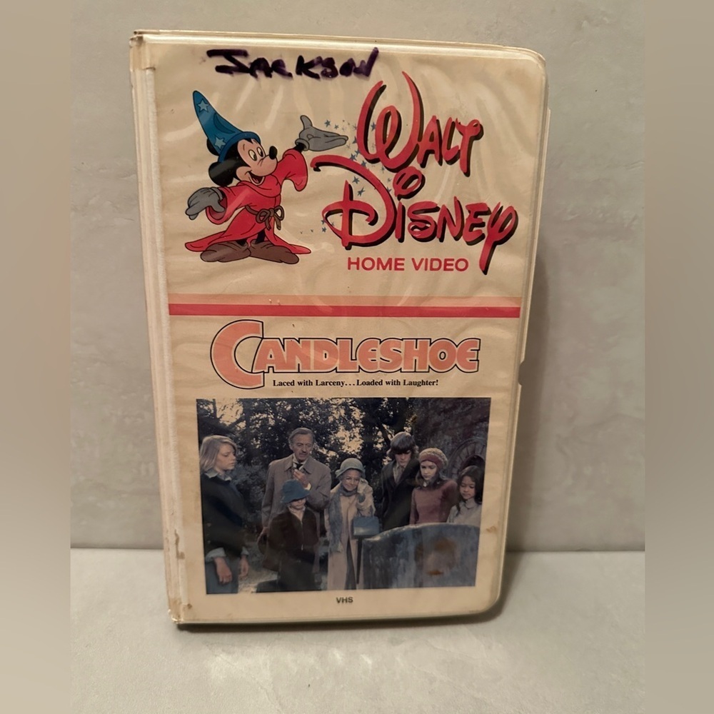 Candleshoe VHS Walt Disney Embedded White Clamshell Jodie Foster Preowned